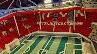 Das gehäkelte Fritz-Walter-Stadion ist mein ganzer Stolz