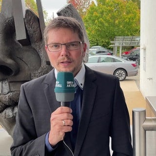 Raphael Moos (SWR)
