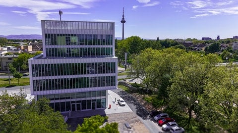 Neubau des SWR Studios Mannheim-Ludwigshafen (Foto: SWR) Neubau des SWR Studios Mannheim-Ludwigshafen